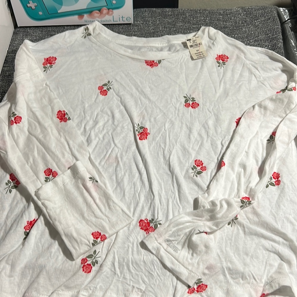New Pink Victoria’s Secret long sleeve top
